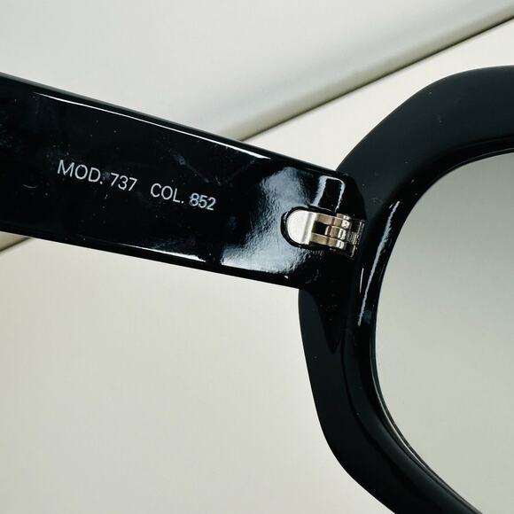 Vintage 80's Versace Black Modified Cat Eye Gray Lense Sunglasses MOD737COL852 - Picture 12 of 12